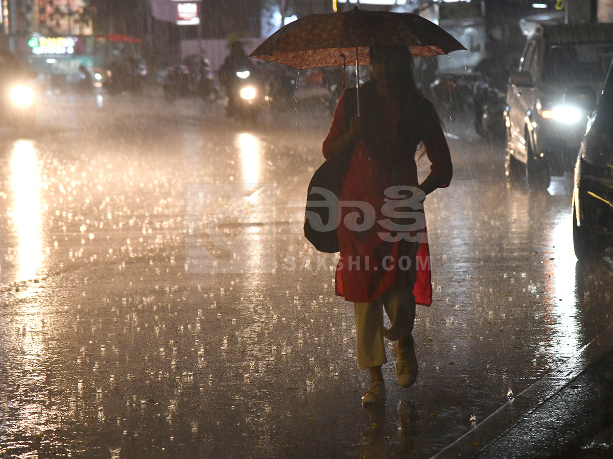 Heavy_20Rain_20in_20Hyderabad_20Yesterday_20Night__20_2810_29.jpg 10