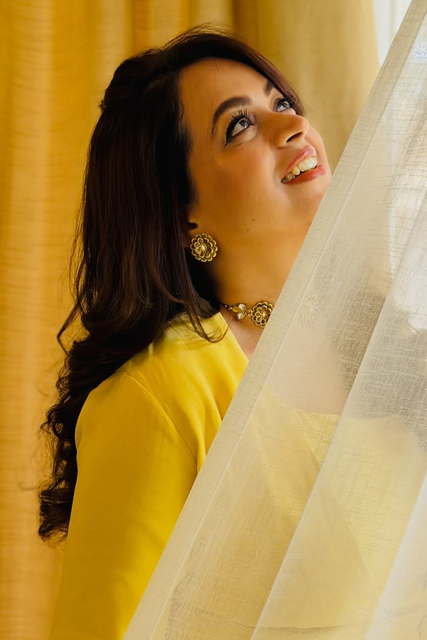 Actress_20Bhavana_20Latest_20Stunning_20Photos_20_2810_29.jpg 11