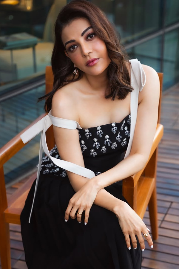 Actress_20kajal_20Agarwal_20Shares_20Thanks_20To_20everyone_20who_20sent_20wishes_20on_20Birthday_20Photos_20_285_29.jpg 6