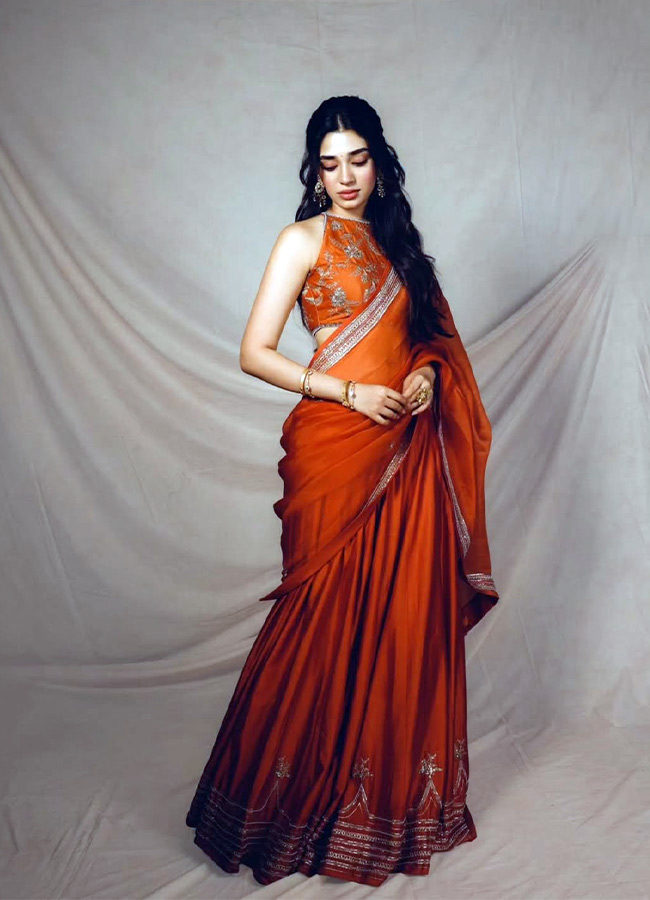 Krithi_20Shetty_20_286_29.jpg 6