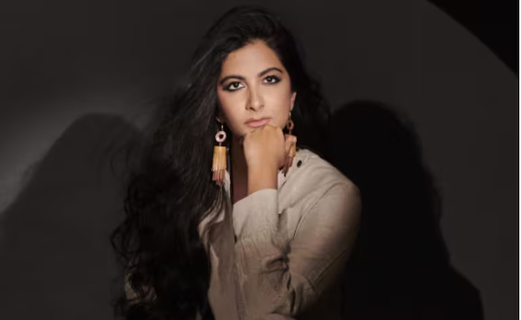 riya.jpg
