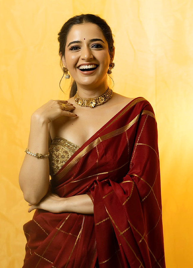Ashika_20Ranganath_20_283_29.jpg 3