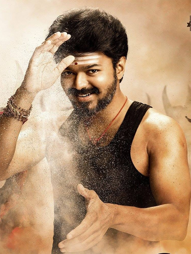 Photos_20Gallery_20Full_20Of_20Mass_2C_20Style_20And_20Emotion_2C_20TN_20CM_20Vijay_20Birthday_20Special_20Images_20You_20Cant_20Miss__20_288_29.jpg 8