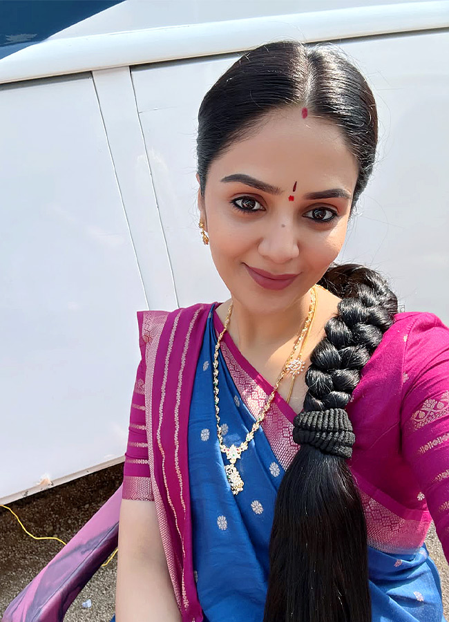 Sree_20mukhi_20_2811_29.jpg 11
