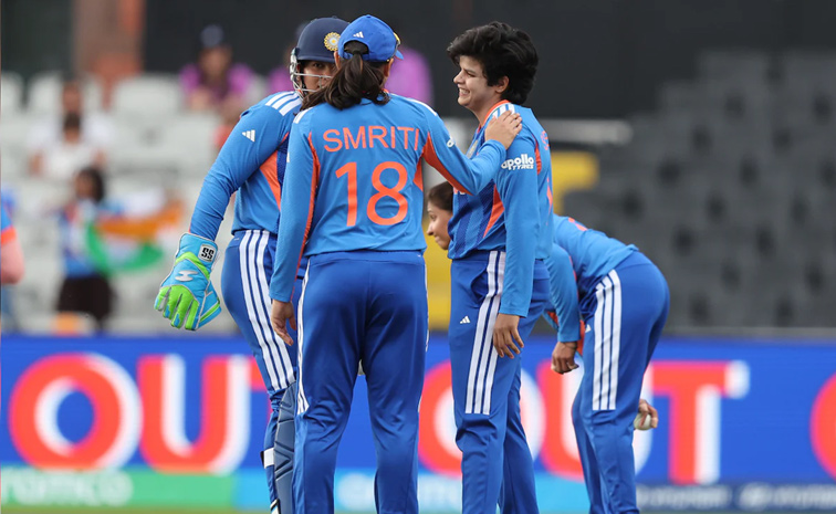 smriti.jpg