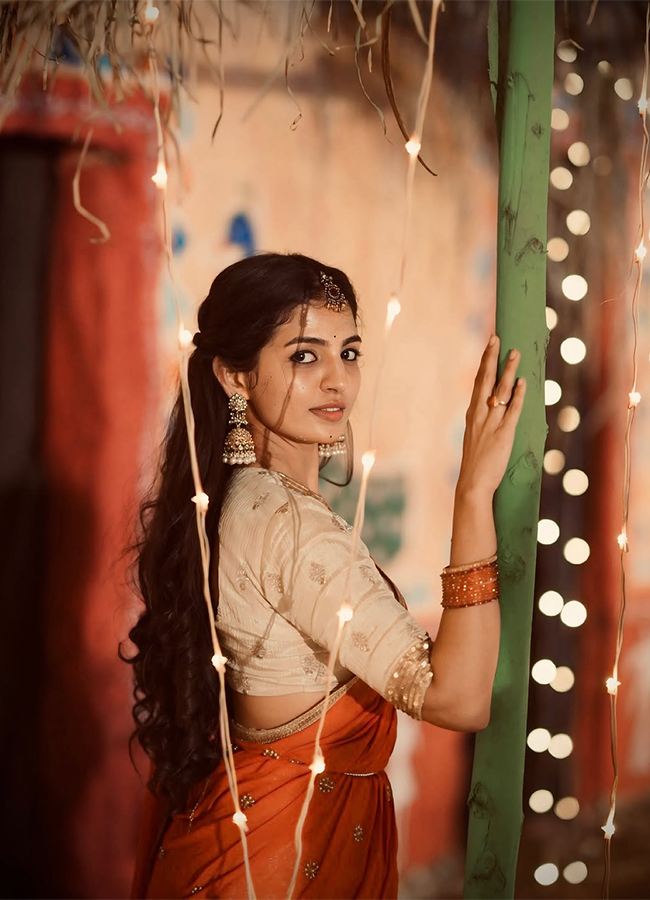 Folk_20Actress_20Nagadurga_20Gutha_20Full_20Story_20Viral_20Photos__20_282_29.jpg 2