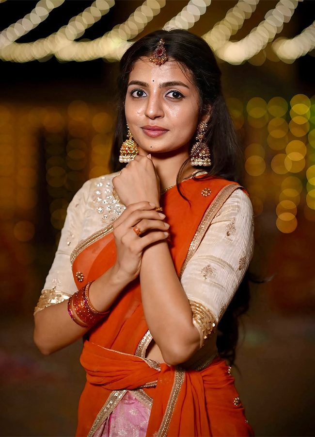 Folk_20Actress_20Nagadurga_20Gutha_20Full_20Story_20Viral_20Photos__20_283_29.jpg 3