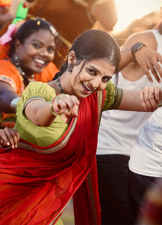 Folk_20Actress_20Nagadurga_20Gutha_20Full_20Story_20Viral_20Photos__20_288_29.jpg 8