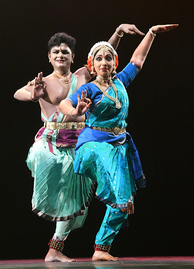 Hyderabad_20_20Kuchipudi_20in_20Ravindra_20Bharathi_20HD_20Photos__20_2810_29.jpg 10