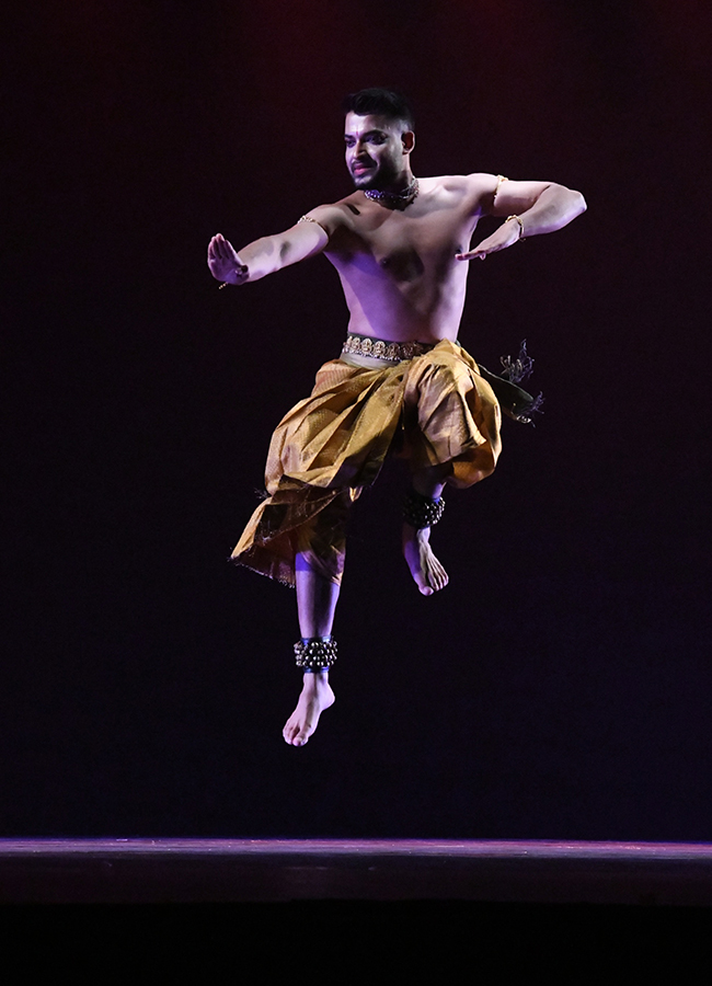 Hyderabad_20_20Kuchipudi_20in_20Ravindra_20Bharathi_20HD_20Photos__20_2813_29.jpg 13