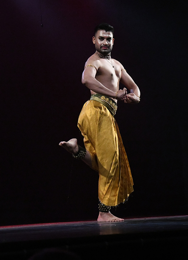 Hyderabad_20_20Kuchipudi_20in_20Ravindra_20Bharathi_20HD_20Photos__20_2816_29.jpg 16