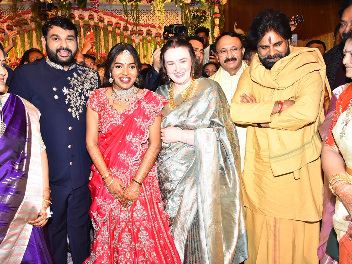 Director_20Meher_20Ramesh_20Daughter_20Wedding_20Reception__20_283_29.jpg 3