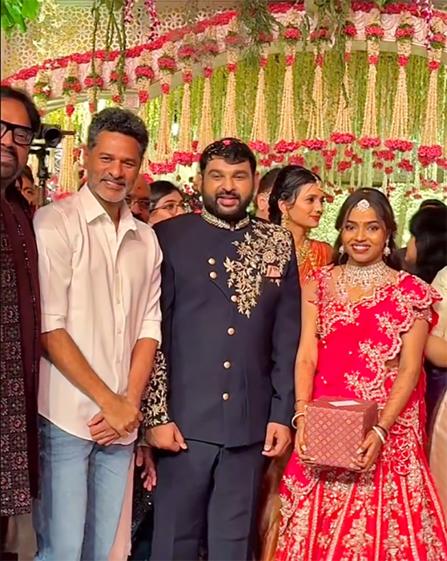 Director_20Meher_20Ramesh_20Daughter_20Wedding_20Reception__20_289_29.jpg 9