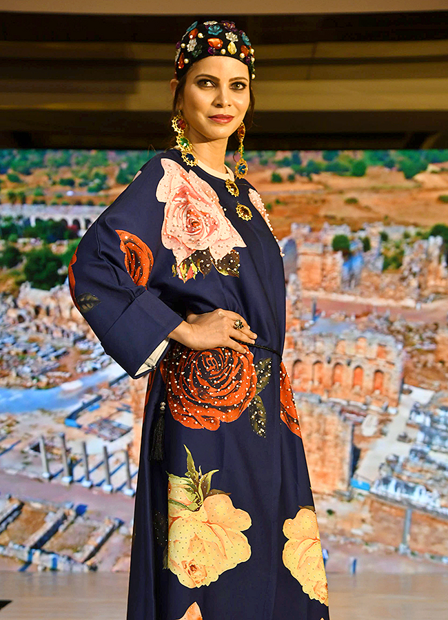 Fashion_20Show_20in_20Hyderabad_202026__20_288_29.jpg 8