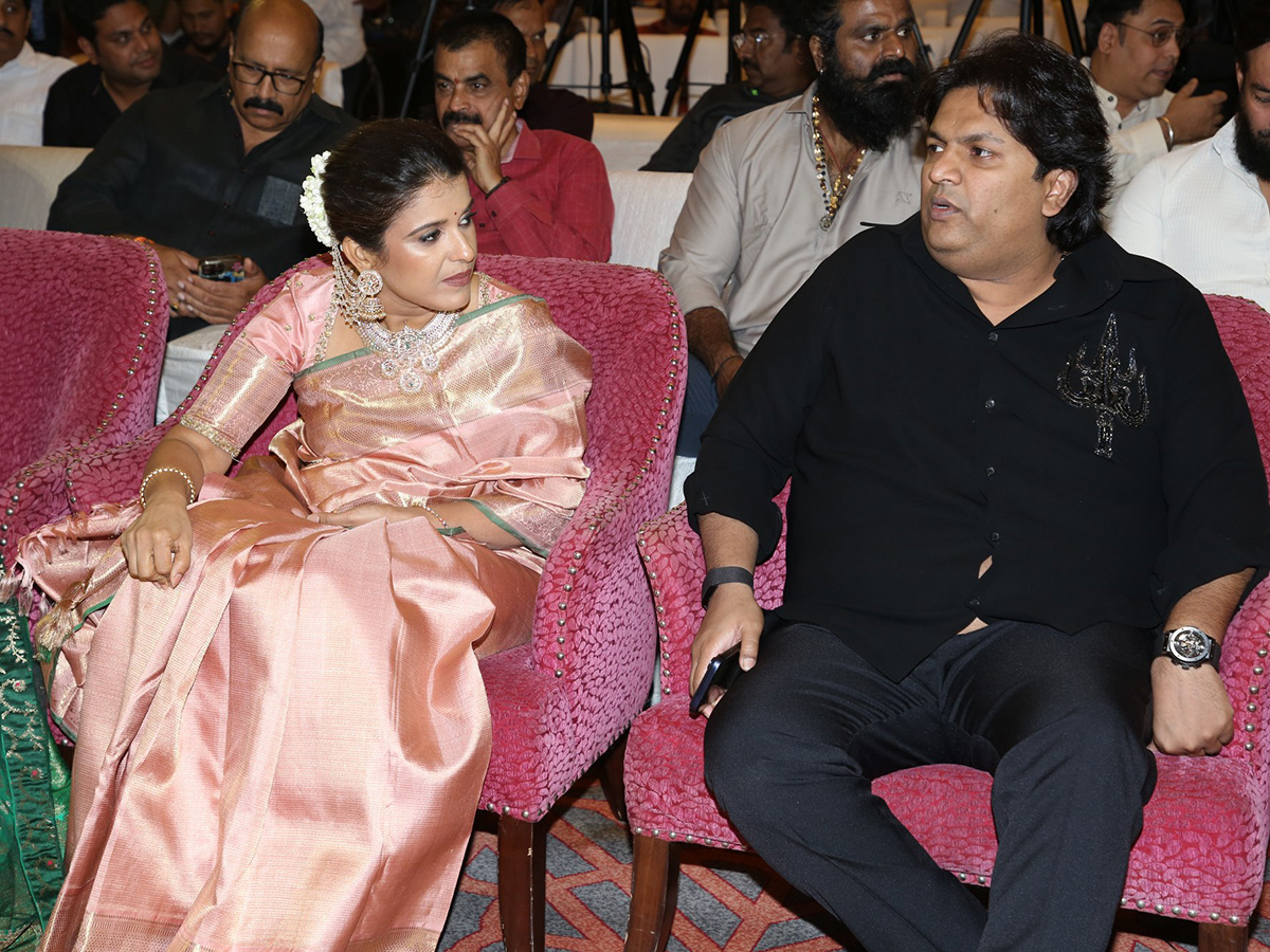 Nagabandham_20Pre_20Release_20Event_20HD_20Photos__20_2815_29.jpg 15