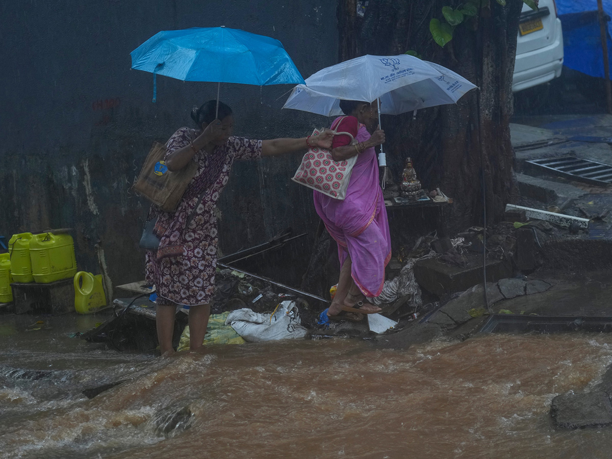 heavy_20rain_20in_20mumbai_20hd_20photos__20_2822_29.jpg 22