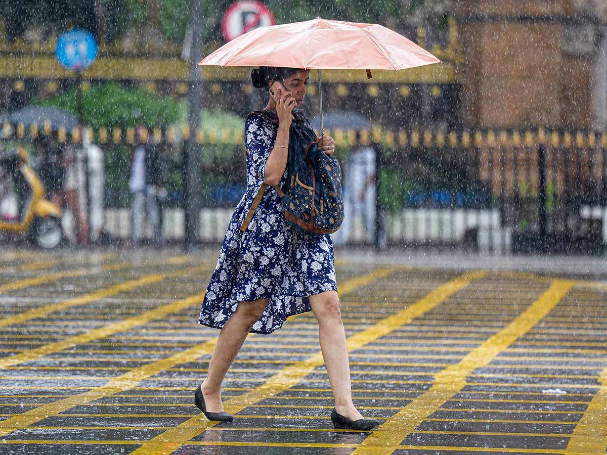 heavy_20rain_20in_20mumbai_20hd_20photos__20_286_29.jpg 6