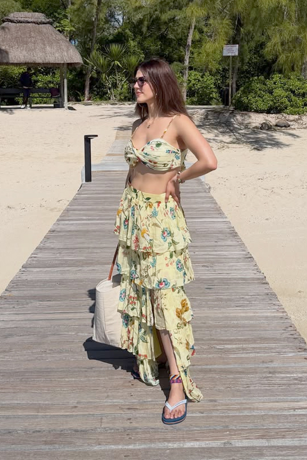 _20Actress_20Mehreen_20enjoying_20a_20vacation_20with_20Her_20Husband_20Photos_20_281_29.jpg 2
