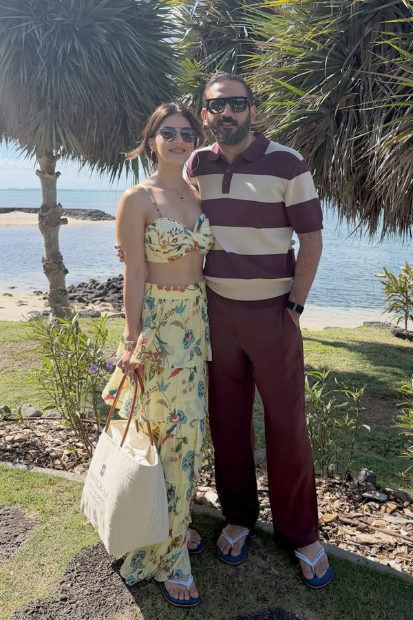 _20Actress_20Mehreen_20enjoying_20a_20vacation_20with_20Her_20Husband_20Photos_20_282_29.jpg 3