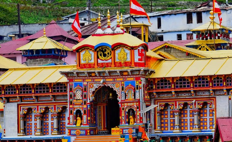 Badrinath_Row.jpg