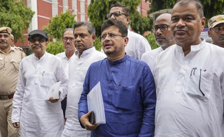 TMC_Shivsena.jpg