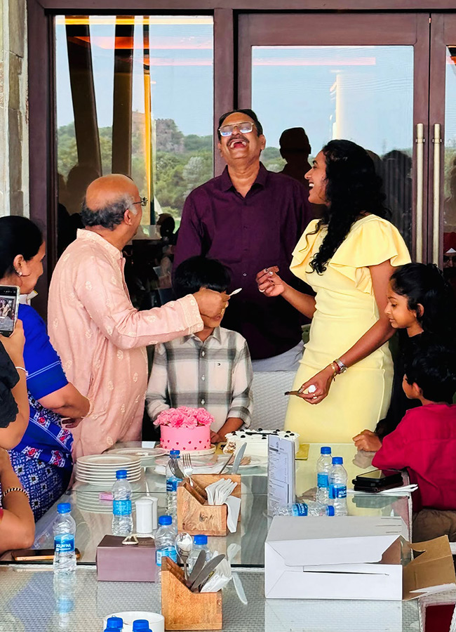 PV_20Sindhu_20_2811_29.jpg 11