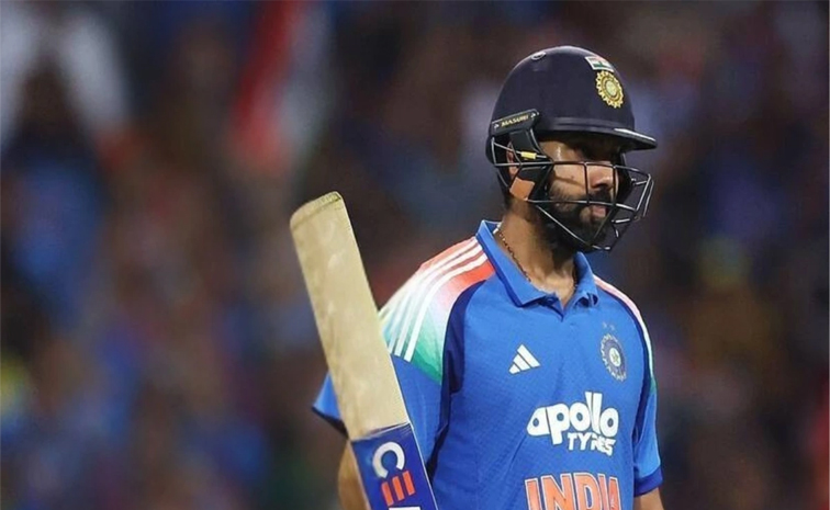 rohit.jpg