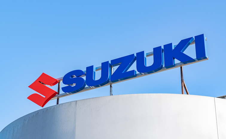 suzuki01.jpg