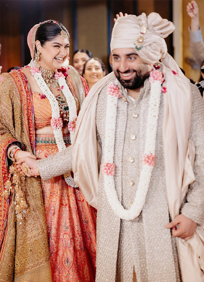 Arjun_20Kapoor_20_2812_29.jpg 12