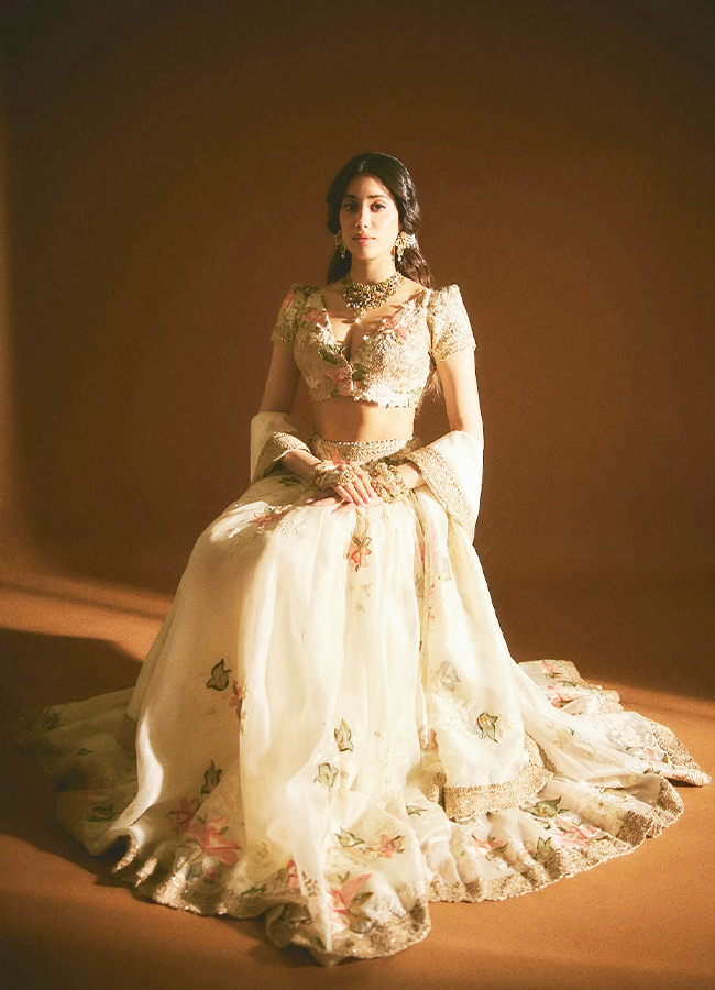 Janhvi_20Kapoor_20_288_29.jpg 8
