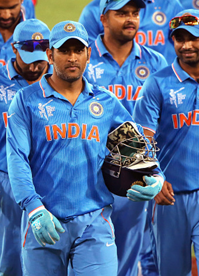 MS_20DHONI_20_2815_29.jpg 5