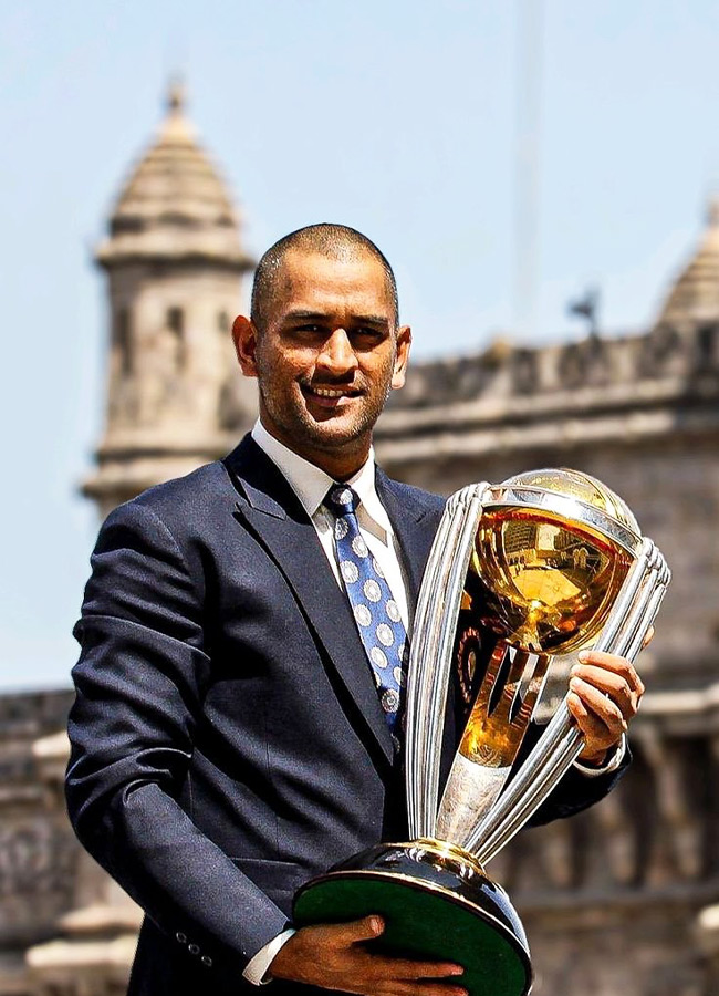 MS_20DHONI_20_282_29.jpg 2