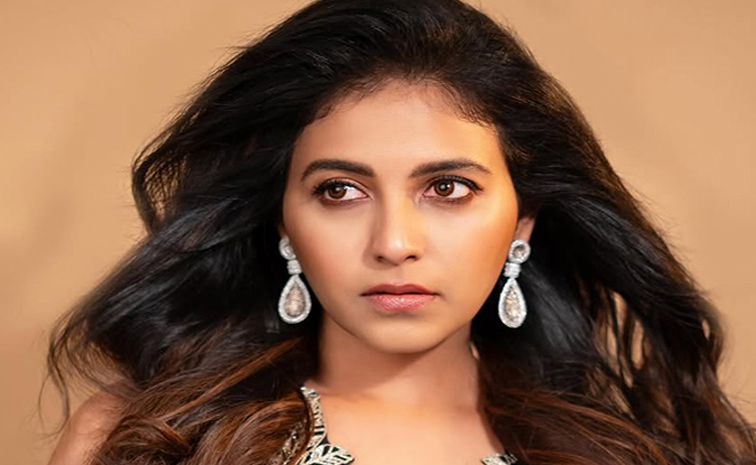 anjali.jpg