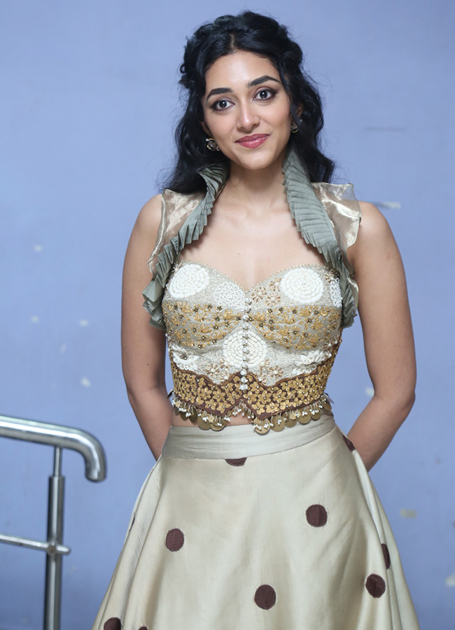 Actress_20Preity_20Mukhundhan_20Hrudayam_20Murali_20Movie__20_288_29.jpg 8