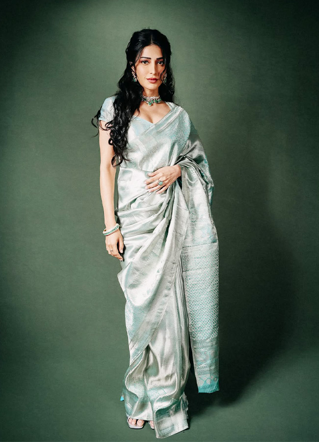 Shruti_20Haasan_20_285_29.jpg 5