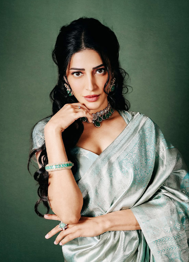 Shruti_20Haasan_20_288_29.jpg 8