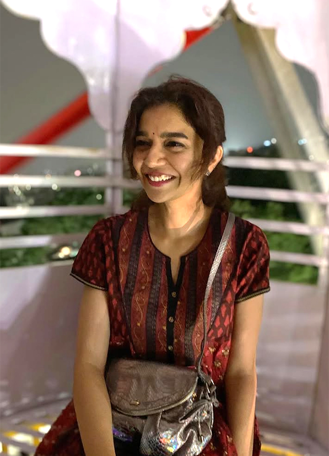 Colors_20Swathi_20announces_20marriage_20to_20director_20Srikanth_20Nagothi__20_2815_29.jpg 15