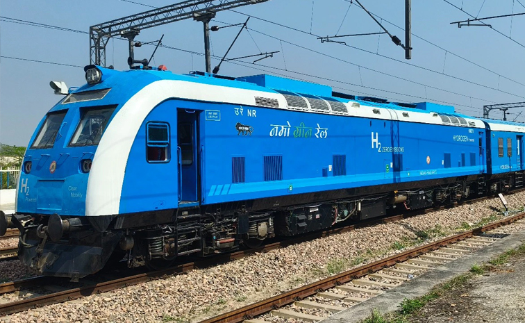 Hydtro-Train.jpg
