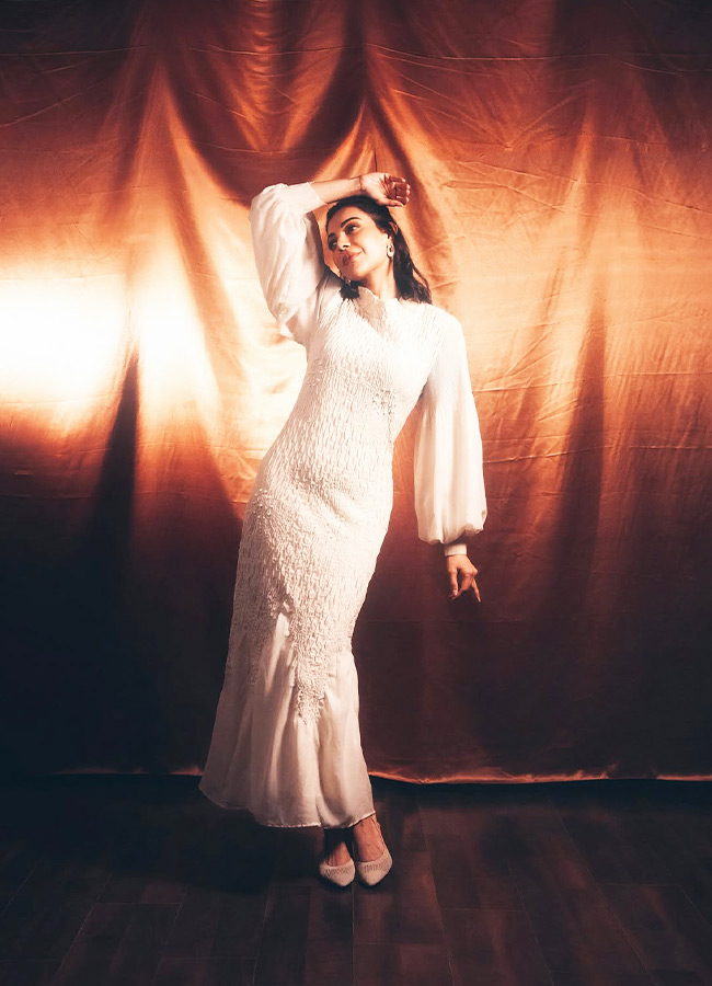 Kajal_20Aggarwal_20_283_29.jpg 3