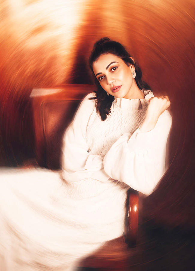 Kajal_20Aggarwal_20_285_29.jpg 5