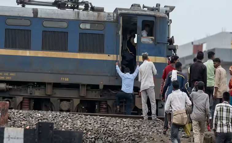 LOCO.jpg