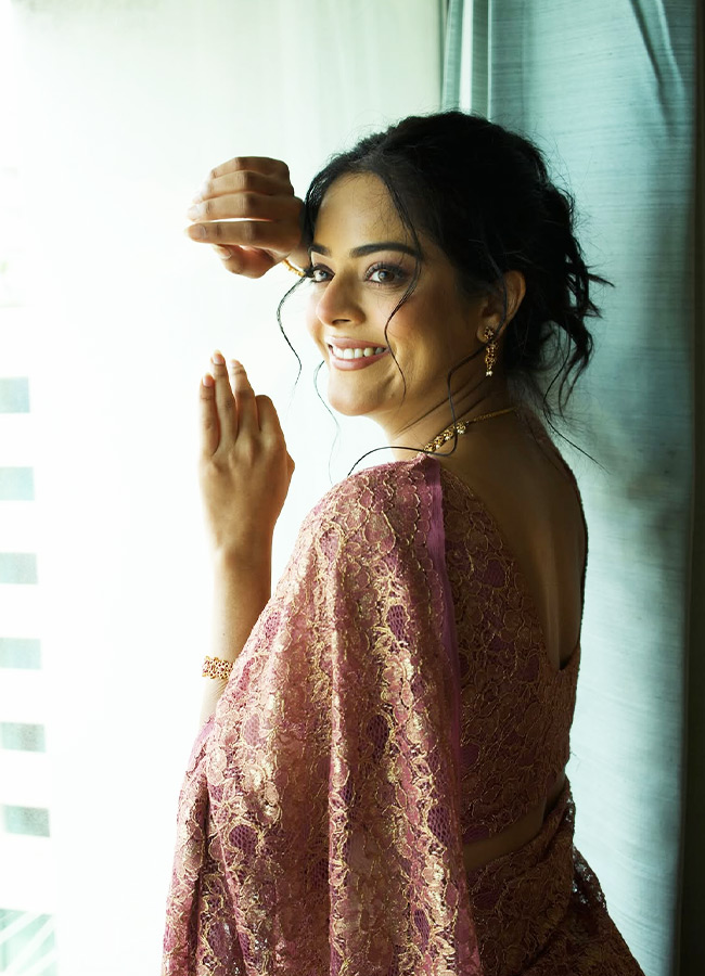 Riddhi_20Kumar_20_284_29.jpg 4