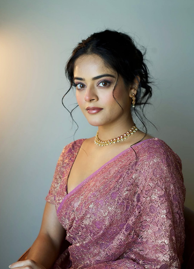 Riddhi_20Kumar_20_288_29.jpg 8