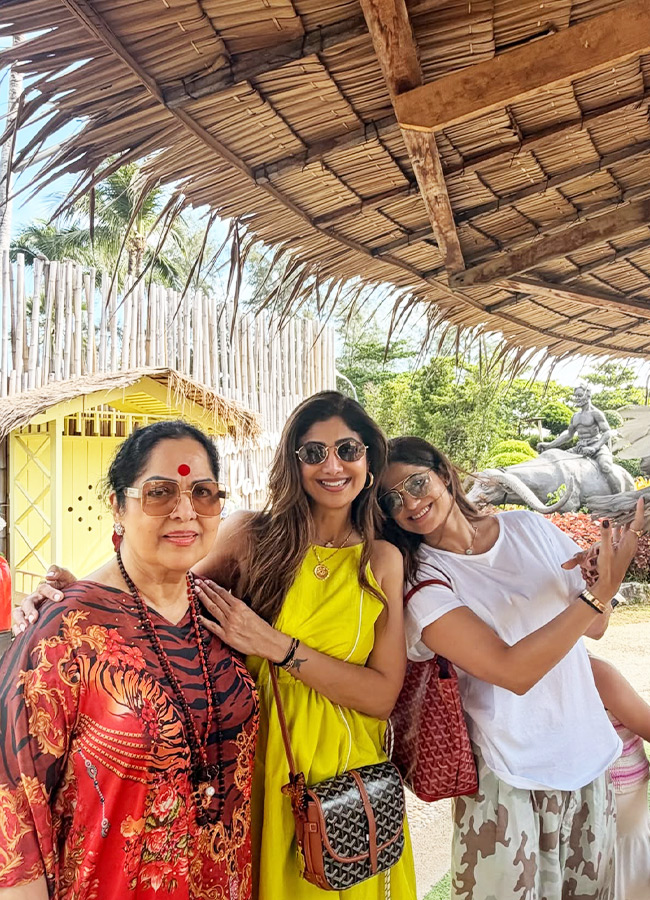 Shilpa_20Shetty_20_286_29.jpg 6