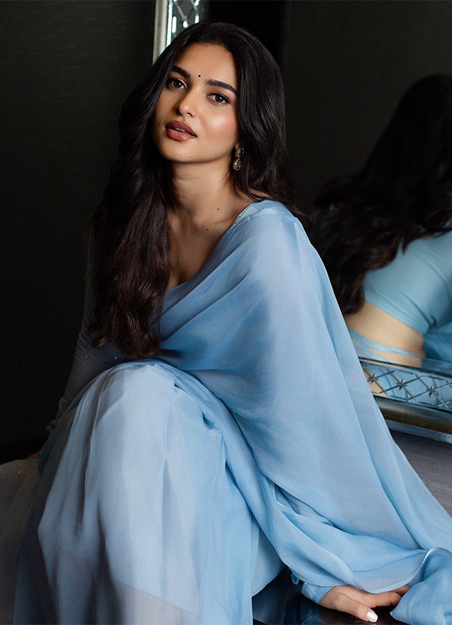 Actress_20Kayadu_20Lohar_20Viral_20Photos__20_286_29.jpg 6