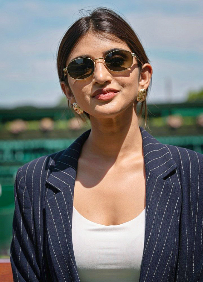 Kalyani_20Priyadarshan_20and_20Sreeleela_20Attend_20Wimbledon_20HD_20Photos__20_2819_29.jpg 19