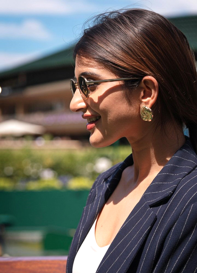 Kalyani_20Priyadarshan_20and_20Sreeleela_20Attend_20Wimbledon_20HD_20Photos__20_283_29.jpg 4
