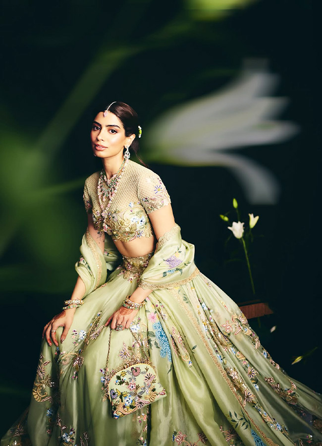 Khushi_20Kapoor_20_285_29.jpg 5