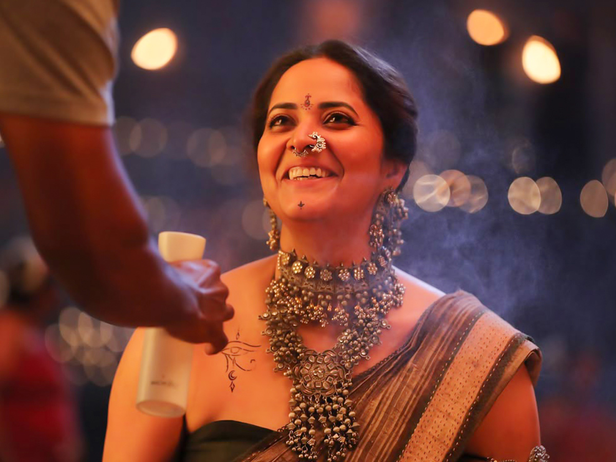 Nagabandham-Movie-Anasuya-Bharadwaj-working-Stills-Photos-_287_29.jpg 4