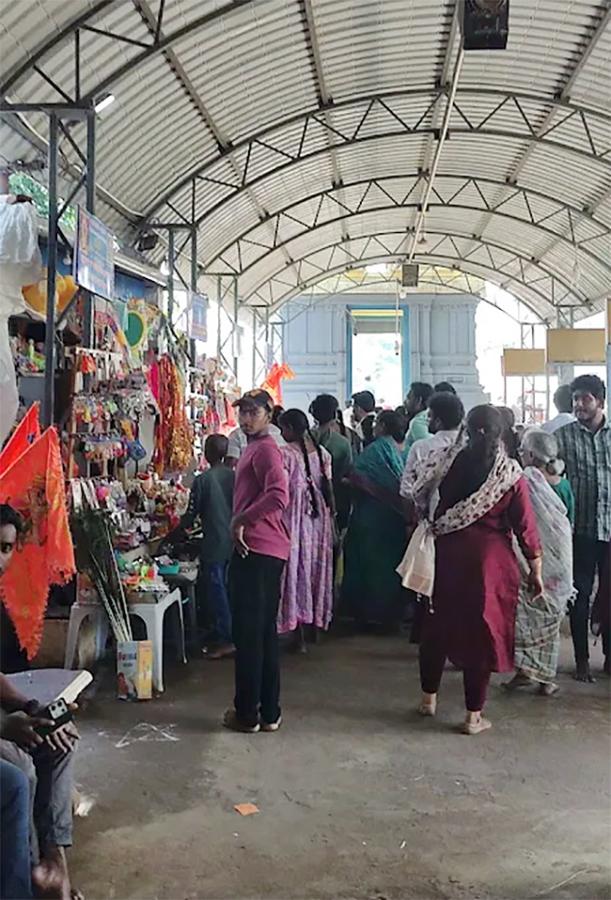 Sri_20Lakshmi_20Ganapati_20Temple_20in_20Bikkavolu_20of_20East_20Godavari__20_2820_29.jpg 20
